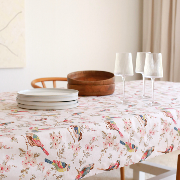 British Birds Cotton Table Linen Ecru