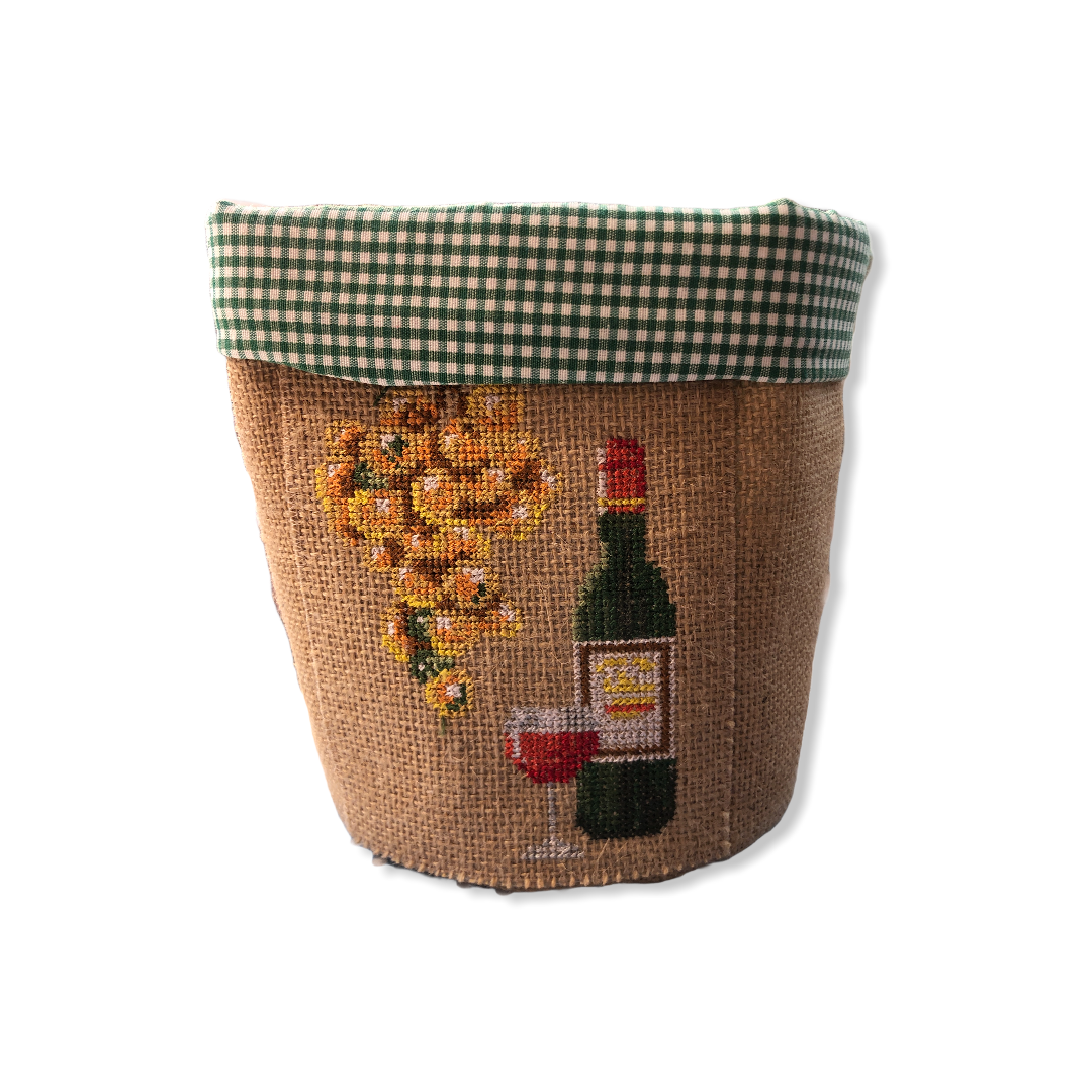 Wine Design Woven Basket Goblet Pattern