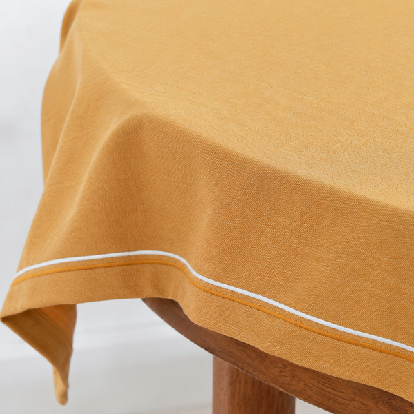 Genoa Woven Linen Stain Resistant Round Table Cloth White