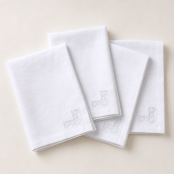 White Hole Embroidered Linen Napkin Set (Pack of 4)
