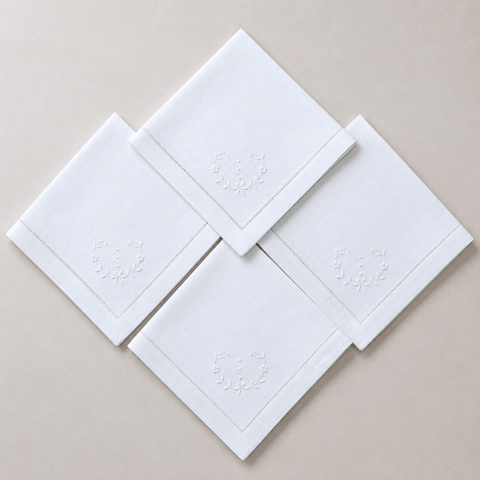 White Embroidered Linen Napkin Set (Pack of 4)