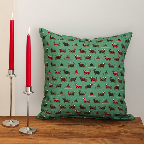 Christmas Dogs Dokuma Keten Kırlent Kılıfı