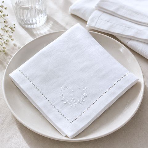 White Embroidered Linen Napkin Set (Pack of 4)