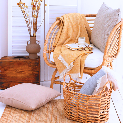 Aura Cashmere Throw Cover Smoked 