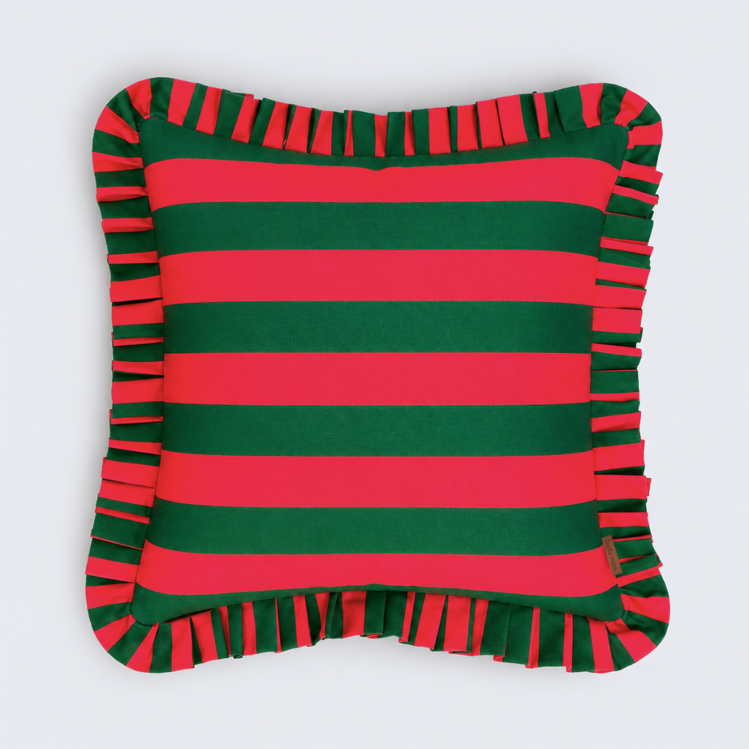 Red & Green Stripe Fırfır Kenarlı Kırlent Kılıfı
