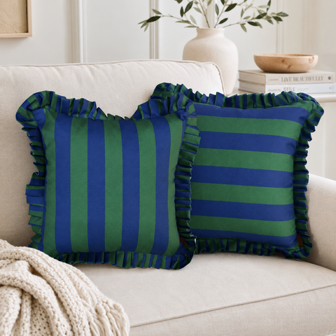Navy & Green Stripe Fırfır Kenarlı Kırlent Kılıfı
