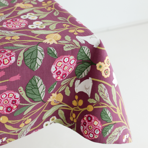 Cyra Premium Linen Tablecloth Red