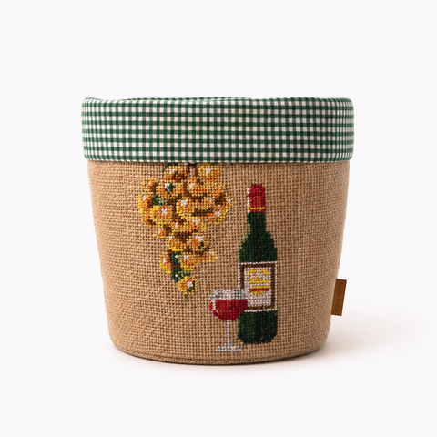 Wine Design Woven Basket Goblet Pattern