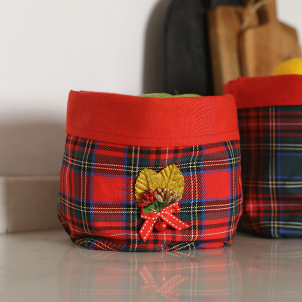 Scotch Design Bread Basket