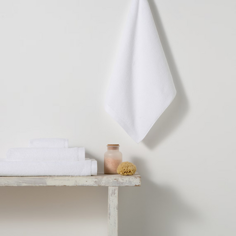 Leaf 100% Cotton Hand Towel 30x30 cm White