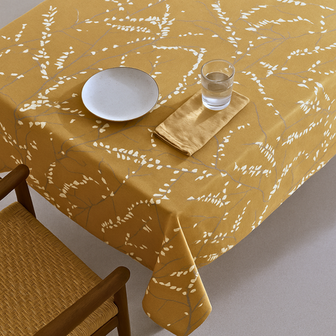 Cyra Premium Linen Tablecloth Red