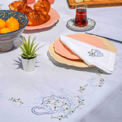 Teapot Embroidered Linen Napkin Set (Pack of 4)