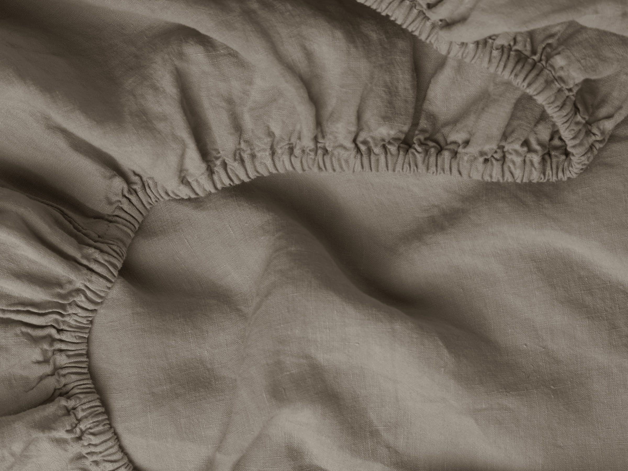 Allure Muslin Cotton Double Elastic Bed Sheet 160x200 cm Light Brown