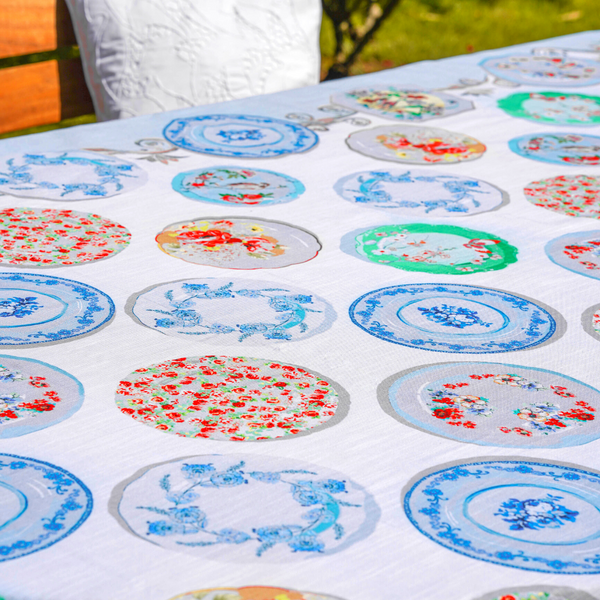 Lina Linen Stain Resistant Table Cloth Plate
