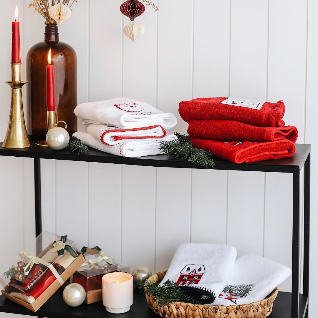 New Year Motto Embroidered Face Towel Red 50x80 cm