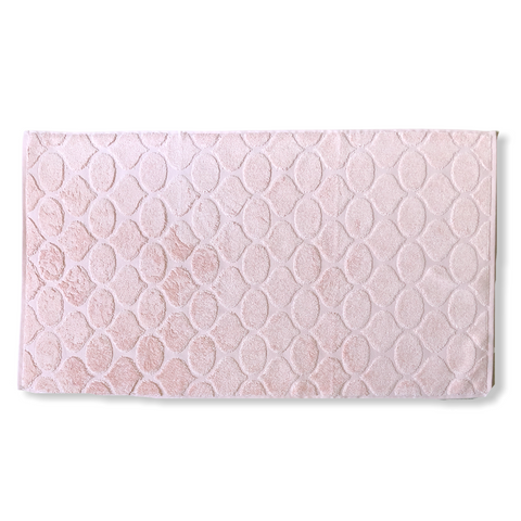 Geometric Patterned Bath Mat Powder